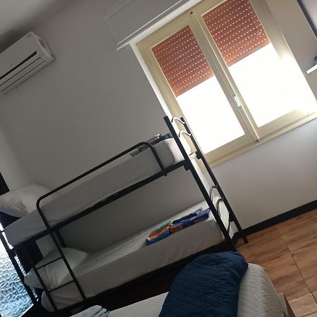 Mattia'S Apartment Куарту-Сант'Елена Екстер'єр фото