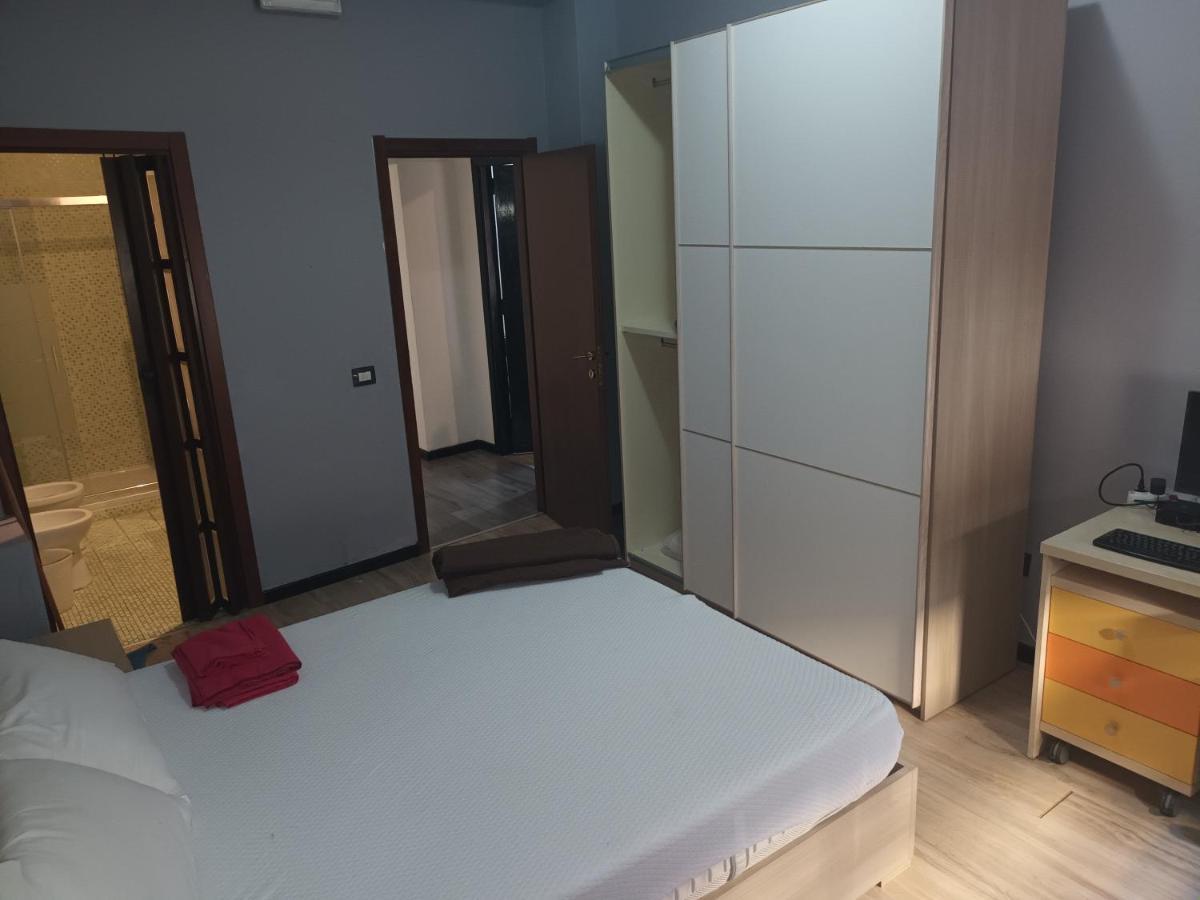 Mattia'S Apartment Куарту-Сант'Елена Екстер'єр фото
